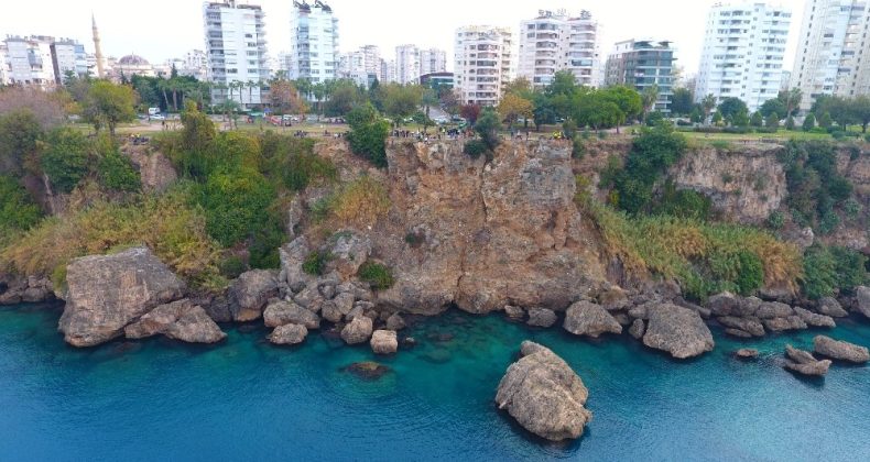 Türkiye’nin en büyük deprem üretme fayı, Antalya Körfezi’nden geçiyor