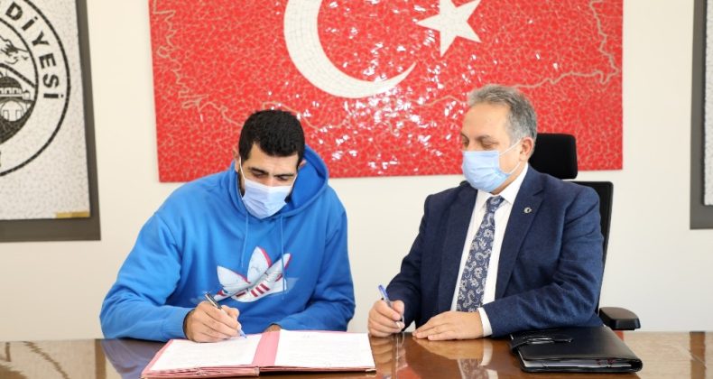 Ünlü basketbolcu Fatih Solak Talasgücü’nde