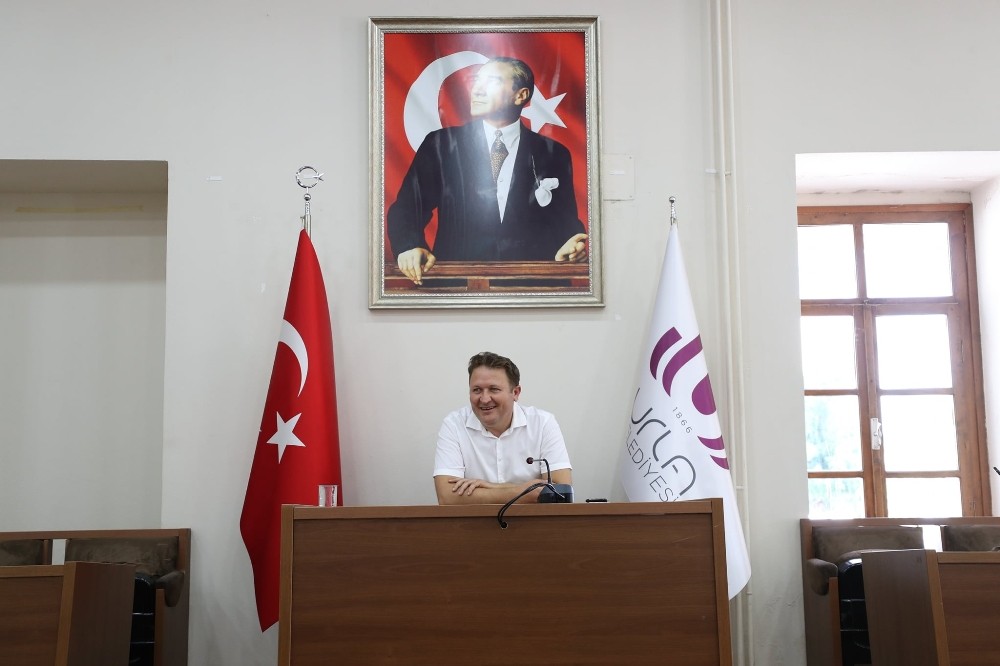 Urla Kaymakamı ve Belediye Başkan Vekili Önder Can’ın görev yeri değişti