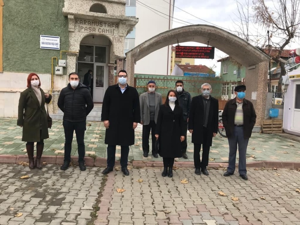 Vakıflar Bölge Müdürü Emek, Kara Mustafa Paşa Camii’nde incelemelerde bulundu