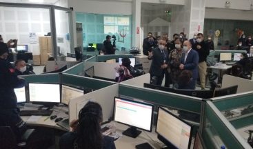 Vali Karadeniz’den 112 Acil Çağrı Merkezine ziyaret