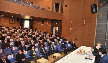 Vali Tutulmaz muhtarlarla bir araya geldi