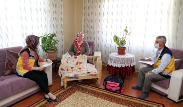 Van’da 2020’de 3 bin 200 anneye yeni doğan seti hediye edildi