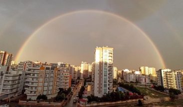 Yağmurdan sonra oluşan gökkuşağı hayran bıraktı