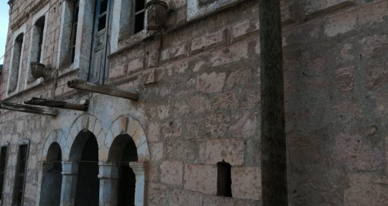 Yeşilhisar’ın ilk adliyesi tadilat bekliyor