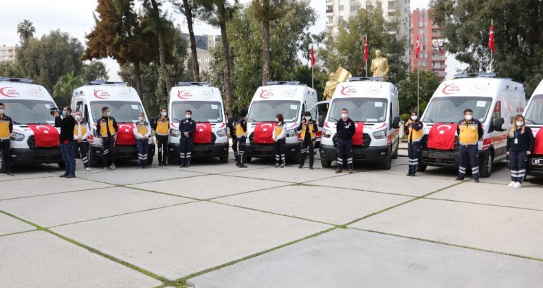 Adana’ya gönderilen 26 ambulans törenle hizmete alındı