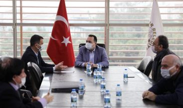 Akhisar Belediyesi’nden lokmacı esnafına nakdi destek