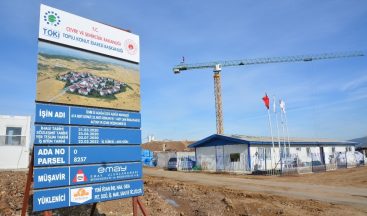 Aliağa’da 614 konutluk TOKİ projesinde çalışmalar sürüyor