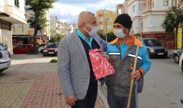 ALTSO maske ve kolonya dağıtarak hijyenin önemine dikkat çekti