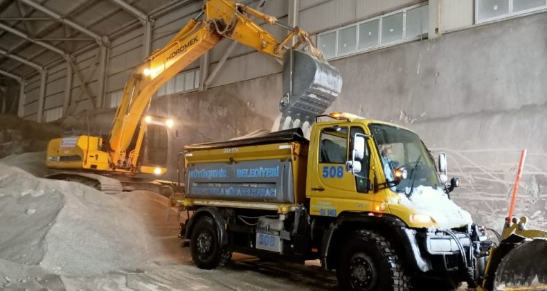 Ankara’da kar ve buz ekiplerinin konumu online olarak takip edilebilecek