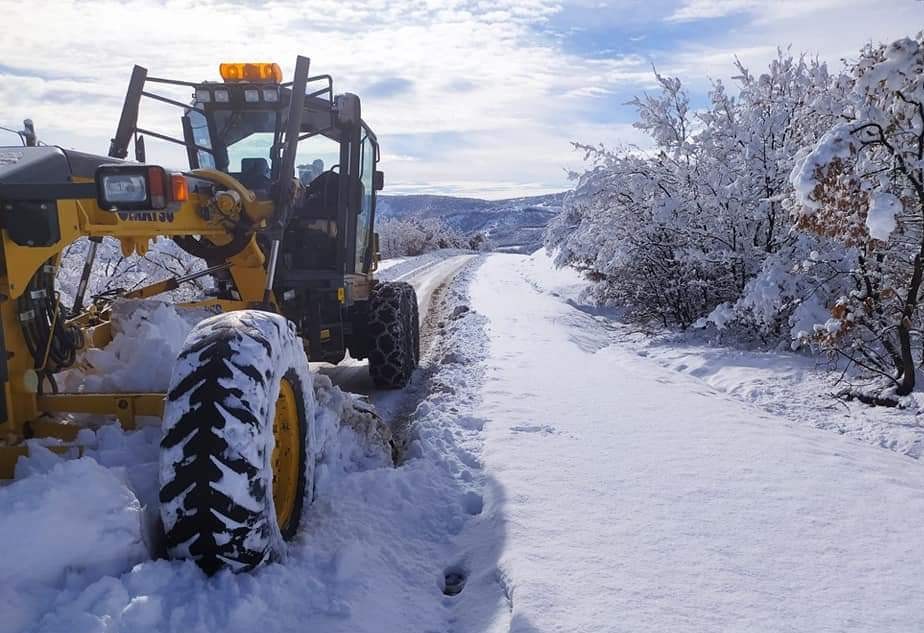 Arguvan’ın yüksek kesimlerinde kar etkili oluyor