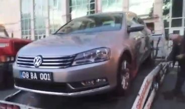 Arhavi Belediyesi makam aracına haciz