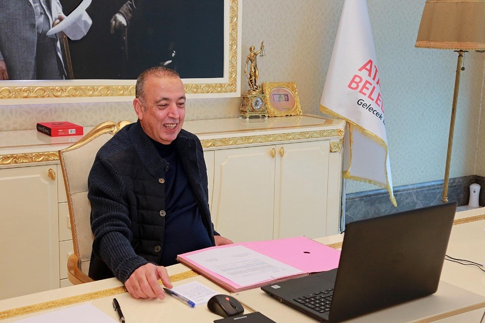 Ataşehir ve Monheim Belediyeleri, ekonomi ve finans alanlarında işbirliği anlaşması imzaladı