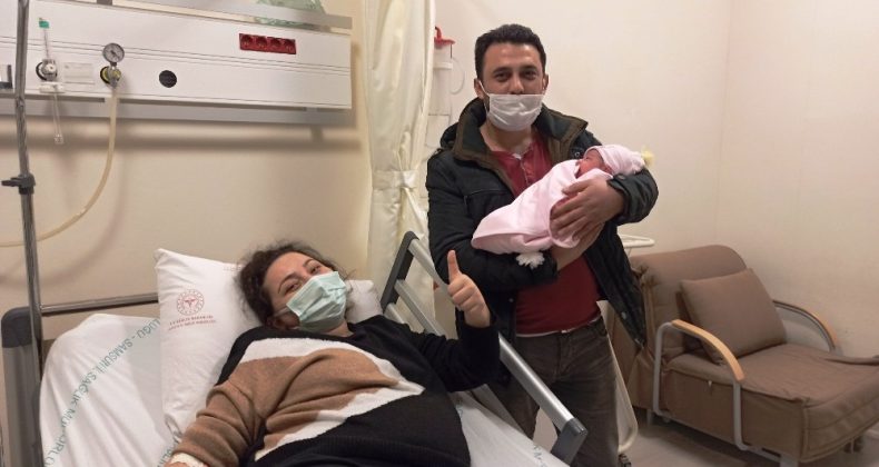 Bafra’da yılın ilk bebeği Nilay