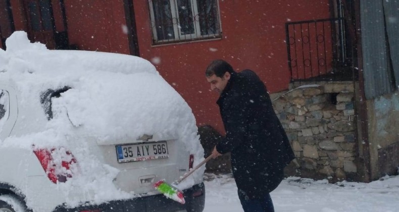 Bahçesaray’da 70 yerleşim yeri ulaşıma kapandı