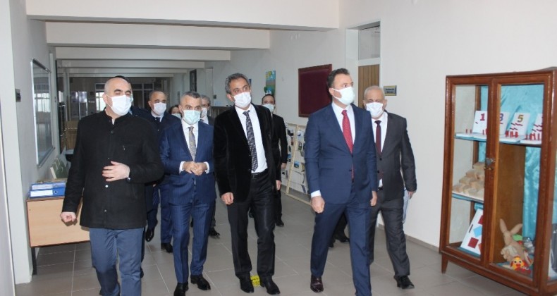 Bakan Yardımcısı Özer: “Mesleki eğitimde öğrenci sayısı yüzde 63 arttı”