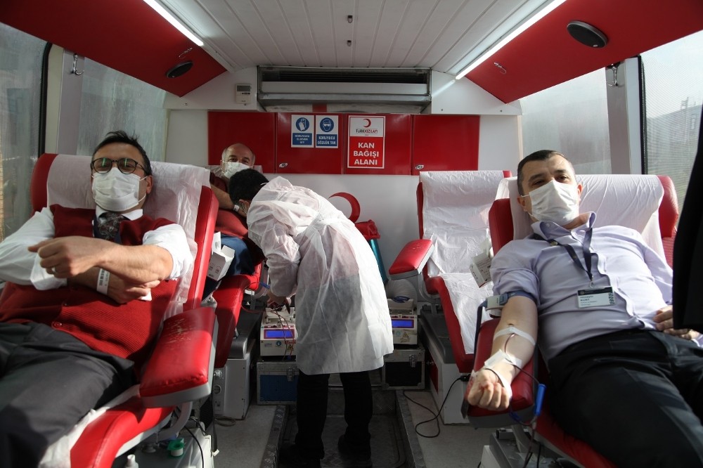 Başiskele Belediyesinden Kızılay’a kan bağışı desteği