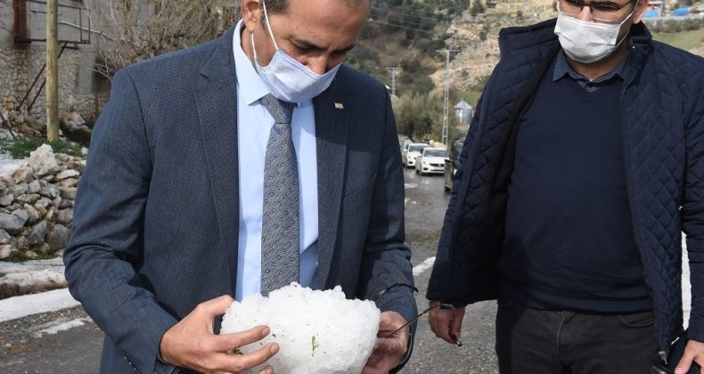 Başkan Bozdoğan, dolu yağışının etkilediği bölgede incelemelerde bulundu