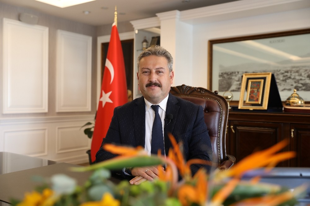 Başkan Palancıoğlu 10 Ocak Çalışan Gazeteciler Günü’nü kutladı