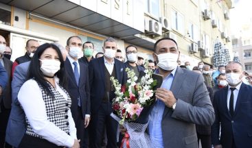 Başkan Yılmaz, korona virüsü yenerek görevine döndü