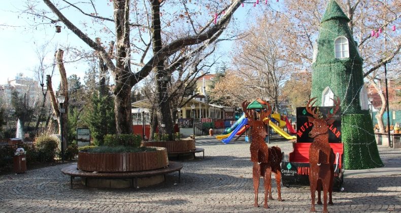 Başkent sokakları yeni yılın ilk gününde ıssız kaldı