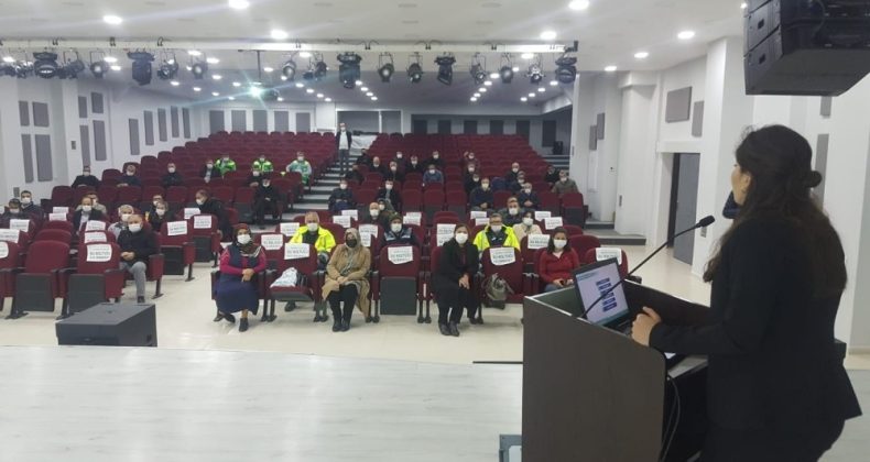 Belediye personeline uyuşturucu ile mücadale anlatıldı