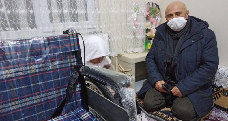 Bulanık’ta tekerlekli sandalye dağıtımı