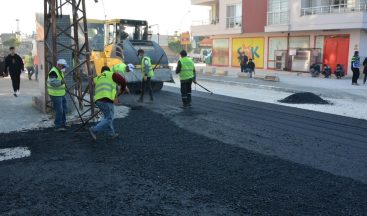 Büyükşehir Belediyesi, Tarsus’ta yol çalışmalarına devam ediyor