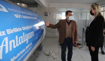 Büyükşehir Manavgat’ta süt üreticilerine süt tankı desteği verdi