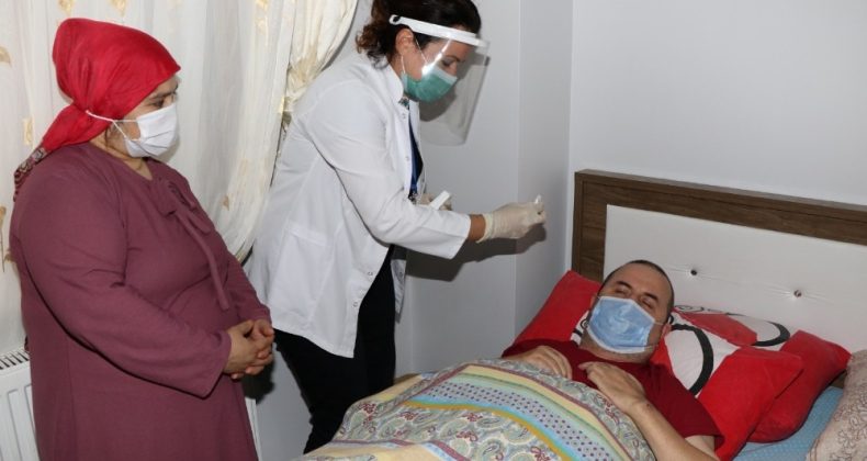 Büyükşehirin hasta refakatçi eğitiminden 436 kişi yararlandı