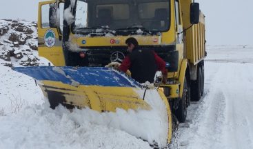 Büyükşehir’in ’kar’ timi hafta sonu 276 mahalle yolunu açtı