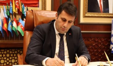 Çat Belediye Başkanı Melik Yaşar 10 Ocak Çalışan Gazeteciler Günü’nü kutladı