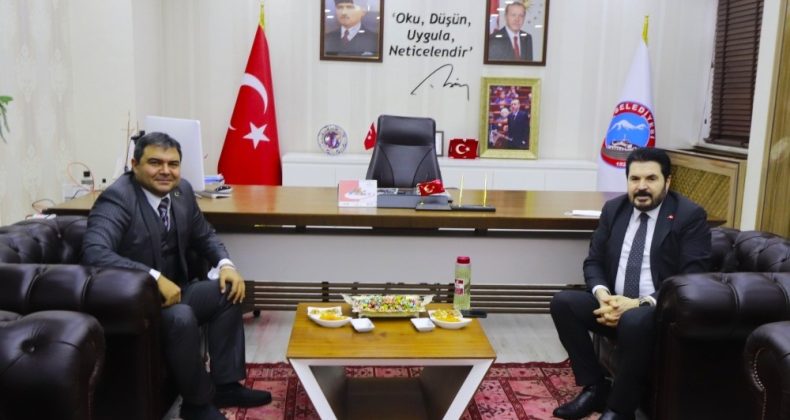 Diyadin Kaymakamı Balcı’dan Belediye Başkanı Sayan’a ziyaret