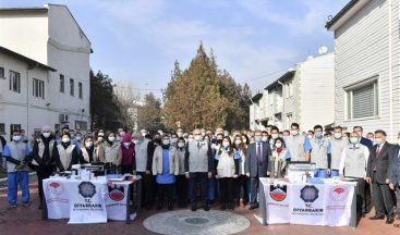 Diyarbakır Büyükşehir Belediyesi veteriner hekimlere malzeme desteğinde bulundu