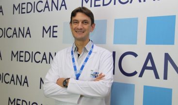 Dr. Öğretim Üyesi Gezgin: “Su ile sık temas yüzücü kulağı yapıyor”