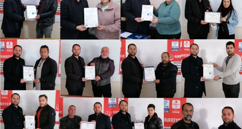 Emlak danışmanları ve galericiler belgelerini aldı