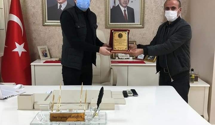 Gümüştok’a, ’Yılın en başarılı özel kalem müdürü’ ödülü