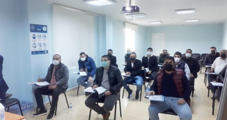 Hemzemin geçit görevlilerine eğitim