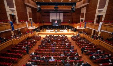 İzmir’de 108 bin esnafa yüzde 50 indirimli su