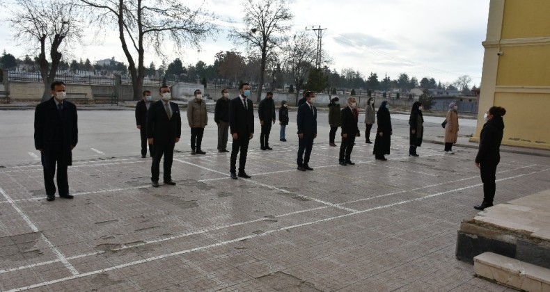 Karaman’da tüm okullarda İstiklal Marşı okundu