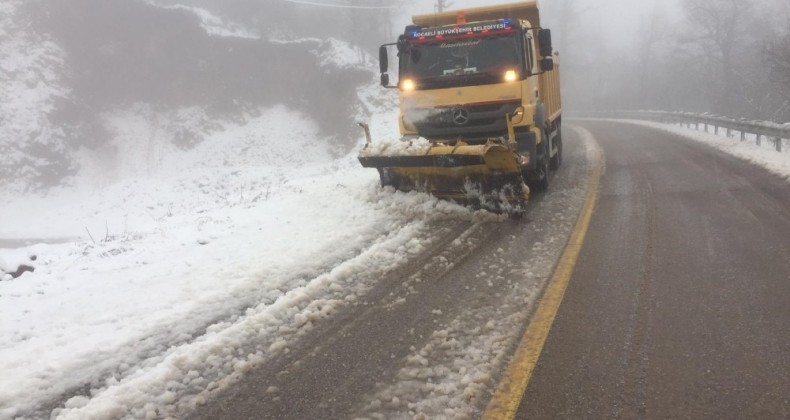 Karla mücadele ekipleri hazır