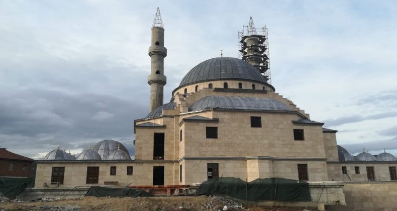 Kırcaali camisine kavuşuyor