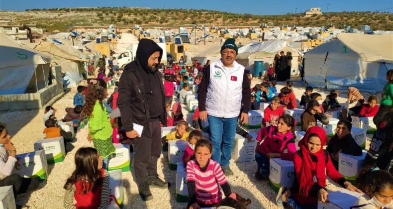 Kocaeli’de toplanan yardımlar savaşın çocuklarına tebessüm oldu