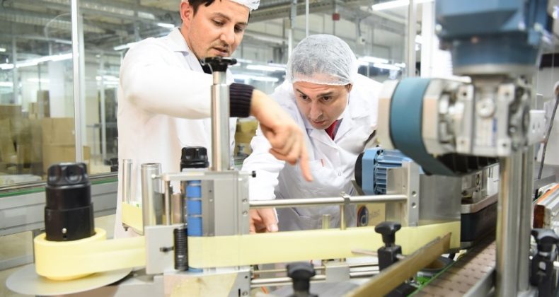 Kozmetikçiler 2020’de hijyen malzemeleri üreterek ayakta kaldı