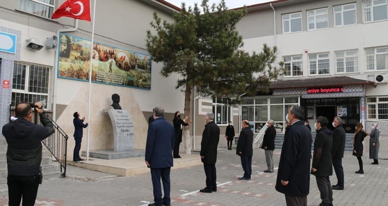 Kütahya’daki bütün okullarda İstiklal Marşı okundu
