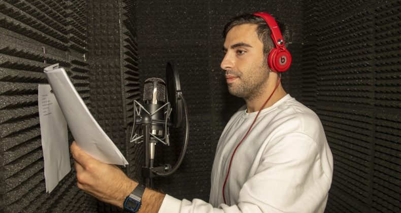 Mersin’de oyuncular ’Radyo Tiyatrosu’ ile sanatseverlerle buluşacak