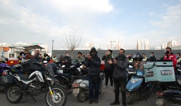 Motorlu kuryelerden “site” eylemi