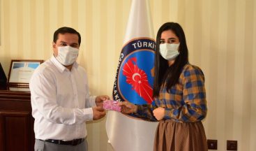 “Okuyalım Dünyamız Zenginleşsin” projesinde kazananlar altınla ödüllendirildi