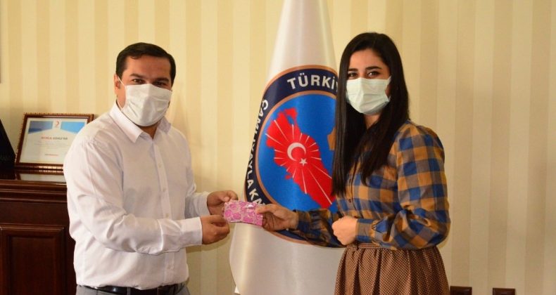 “Okuyalım Dünyamız Zenginleşsin” projesinde kazananlar altınla ödüllendirildi