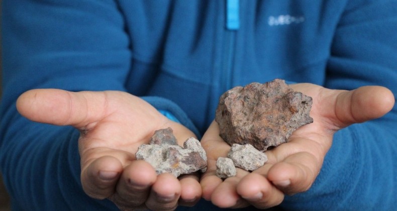 Bağda çapa yaparken servet buldu